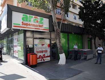 В Низаминском районе открылся новый «Супермаркет Араз».